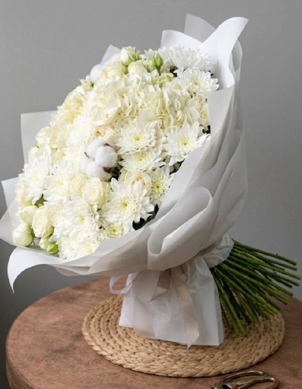 Авторский букет «Белоснежная симфония»